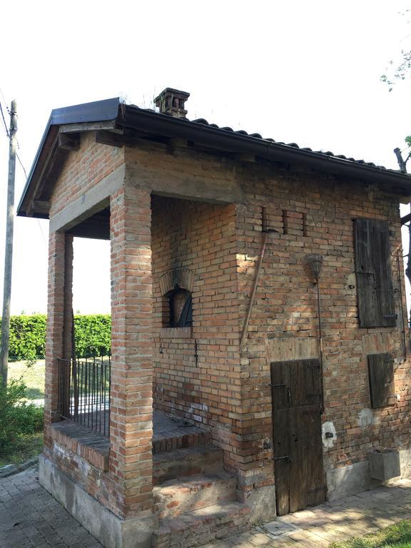Fondo Giardinetto Hotel San Cesario Sul Panaro Ngoại thất bức ảnh